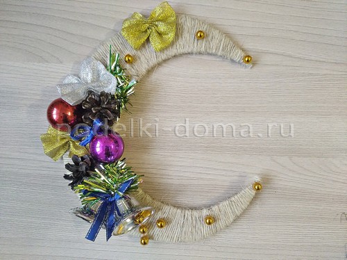 Новогоднее украшение «Месяц и звезды» Новогоднее украшение «Месяц и звезды»