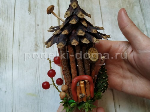 Домик и окошко — поделки из веточек Домик и окошко — поделки из веточек