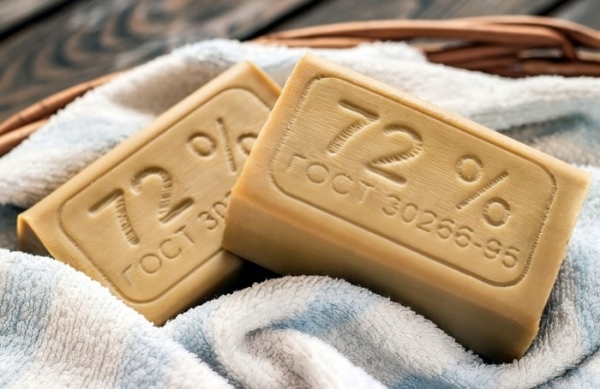 Простые и доступные способы помогут быстро и эффективно отбелить пластик от желтизны в домашних условиях Простые и доступные способы помогут быстро и эффективно отбелить пластик от желтизны в домашних условиях