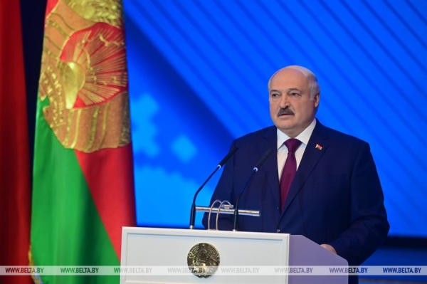 Выступление Александра Лукашенко на торжественном собрании в честь Дня Независимости Выступление Александра Лукашенко на торжественном собрании в честь Дня Независимости