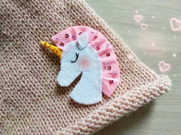 Детская поделка — лепим единорога