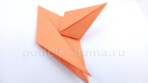 Кленовый лист из бумаги, оригами Кленовый лист из бумаги, оригами