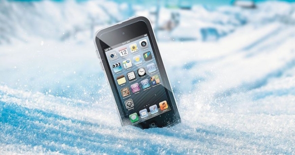 Эксперт рассказал, что делать, если смартфон упал в сугроб Эксперт рассказал, что делать, если смартфон упал в сугроб
