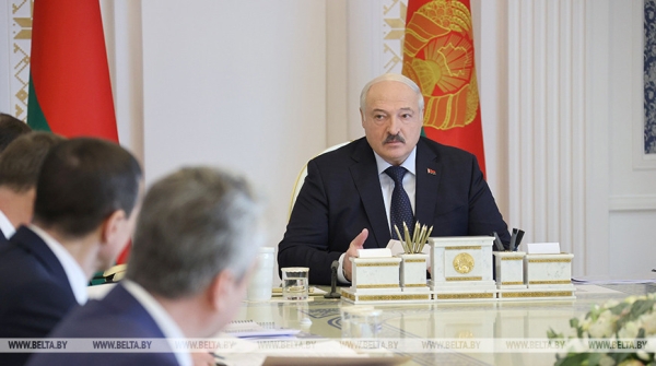 Лукашенко предложили нестандартные подходы к развитию ПВТ Лукашенко предложили нестандартные подходы к развитию ПВТ