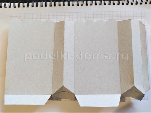 Пасхальный пакетик из картона Пасхальный пакетик из картона