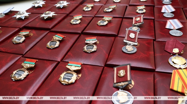 Праздник труда, секретное совещание Лукашенко с силовиками и боевое задание. Итоги знаковой недели Президента Праздник труда, секретное совещание Лукашенко с силовиками и боевое задание. Итоги знаковой недели Президента