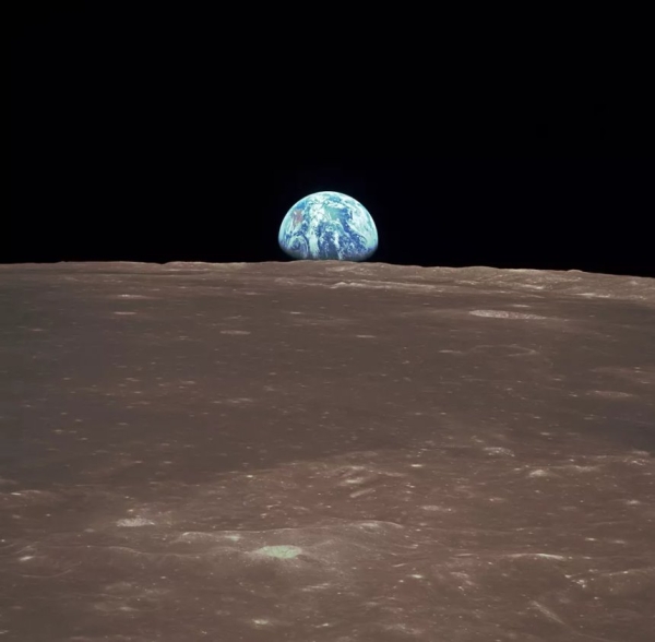 NASA не нашло данных о внеземном происхождении НЛО NASA не нашло данных о внеземном происхождении НЛО