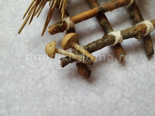 Домик и окошко — поделки из веточек Домик и окошко — поделки из веточек