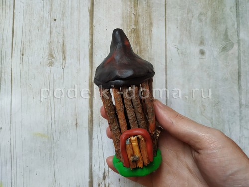 Домик и окошко — поделки из веточек Домик и окошко — поделки из веточек