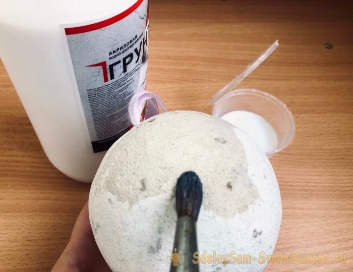Ёлочный шар из упаковки от яиц Ёлочный шар из упаковки от яиц
