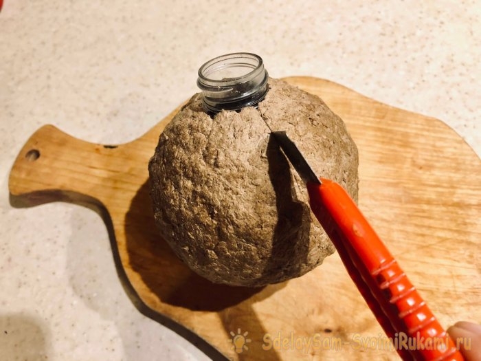 Ёлочный шар из упаковки от яиц Ёлочный шар из упаковки от яиц