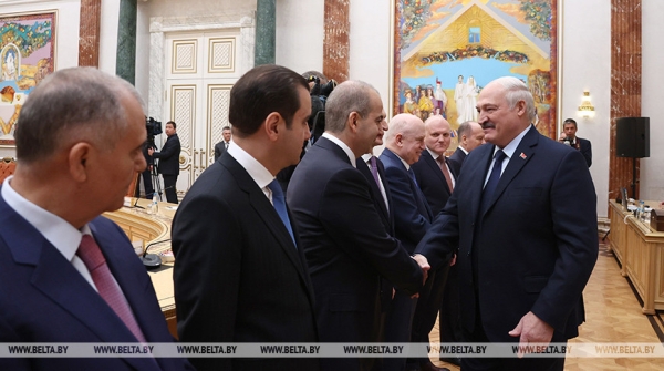 Лукашенко назвал ключевые угрозы безопасности для стран СНГ Лукашенко назвал ключевые угрозы безопасности для стран СНГ
