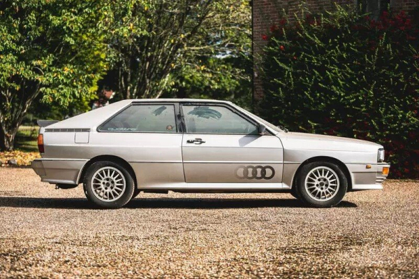 Audi Quattro 1984 года, который 39 лет простоял в гараже, выставили на продажу Audi Quattro 1984 года, который 39 лет простоял в гараже, выставили на продажу