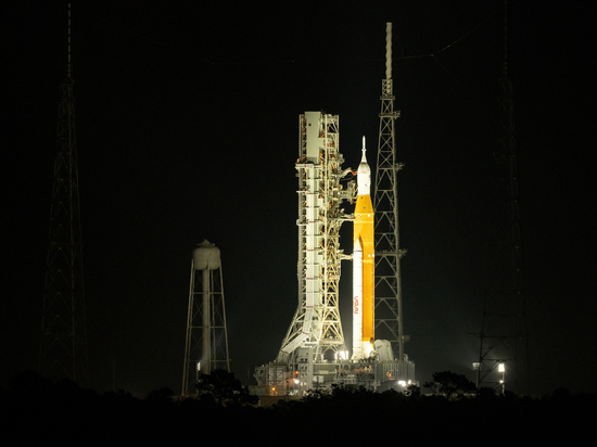 NASA спустя полвека отправило к Луне космический корабль